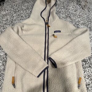 Patagonia Cream Fleece Jacket